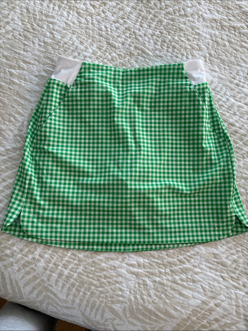 Walter Hagen Green Gingham Mini Skirt with White Waist Accents